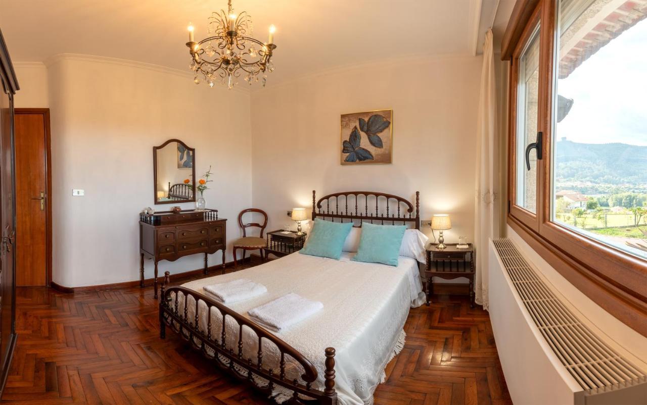 Lar De Carmen Homestay *